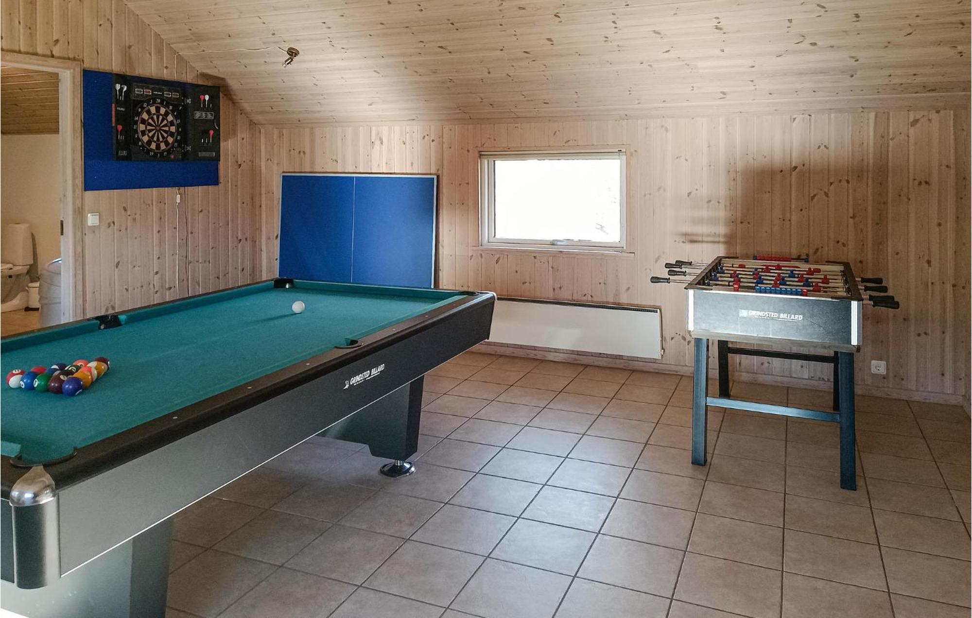 Beautiful Home In Koepingsvik With Kitchen Exteriör bild