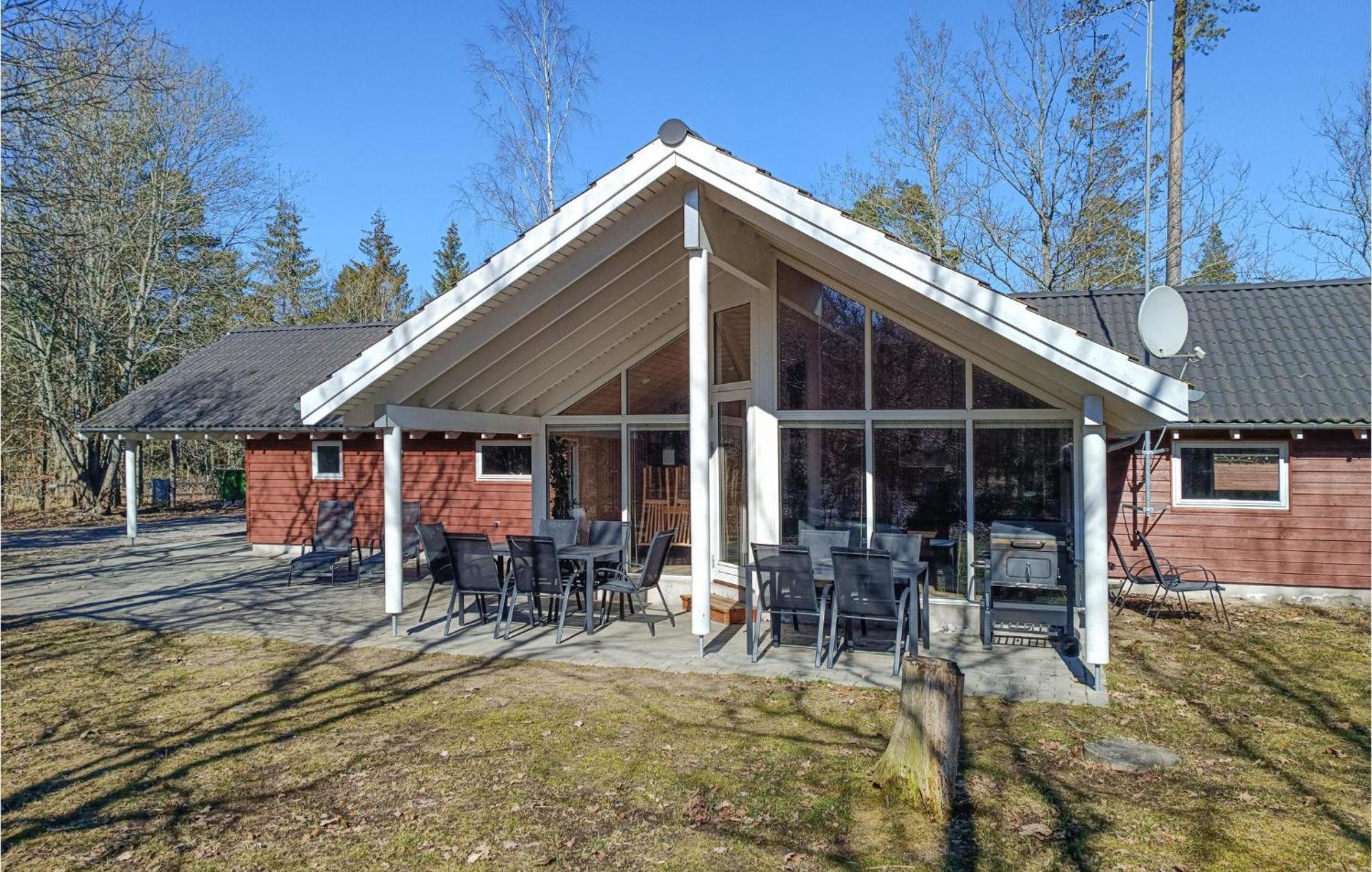 Beautiful Home In Koepingsvik With Kitchen Exteriör bild